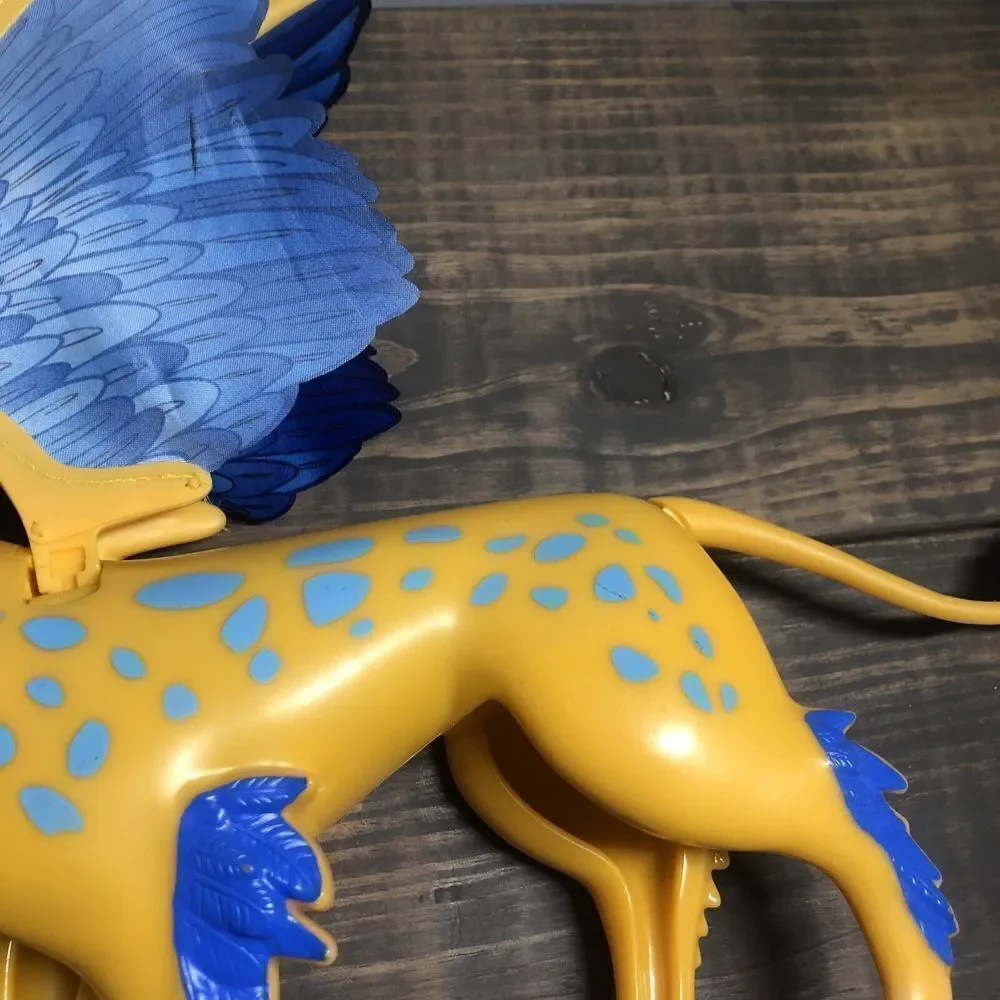 *Disney Jr. Elena of Avalor SKYLAR Yellow Jaquin Wings Flap Leopard 13